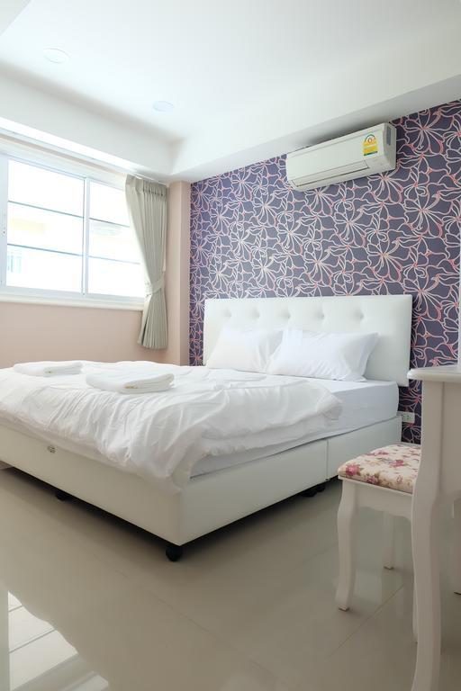 Aree Art Residence Bangkok Exterior photo
